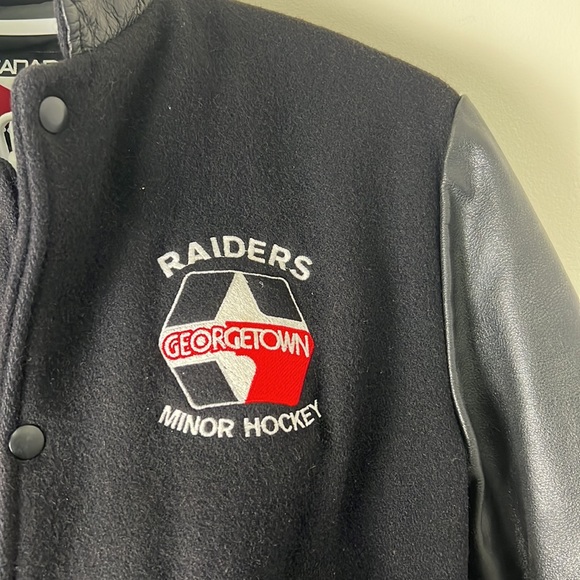 Canada Sports Wear Raiders Minor Hockey Jacket Size Youth XL - Picture 6 of 10